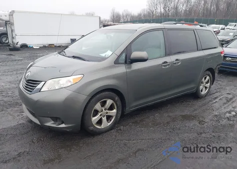 2011 Toyota Sienna Le V6 из США, поврежденный, VIN 5TDKK3DC3BS101283